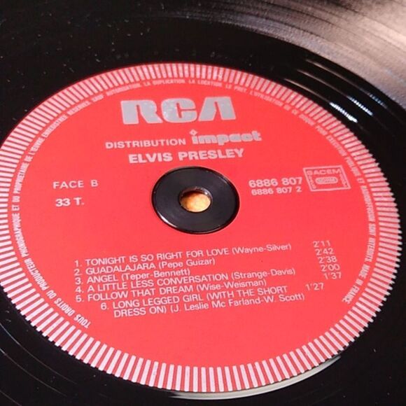 Elvis Presley Yellow Album Cover - Picture 8 of 8